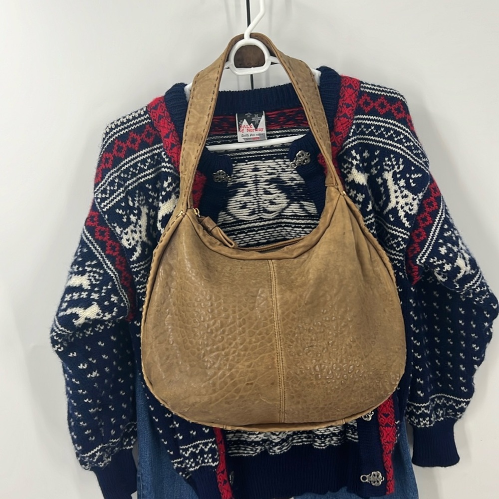 Tusk textured leather shoulder bag